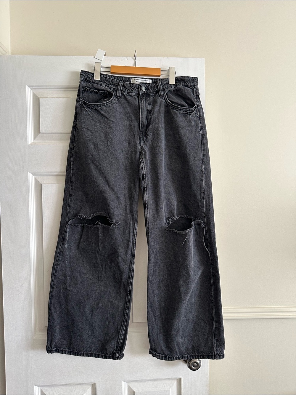 H&M Black Wide-Leg Distressed Jeans